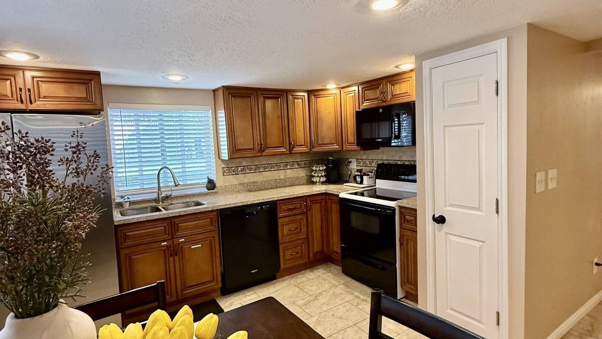 Murray Apartment | Cozy Retreat Near Ski Resorts, Shops & Downtown