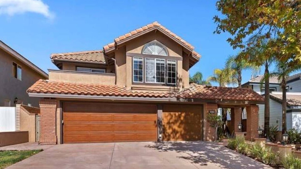Corona House | Cozy room w pool/spa/gym access & panoramic view of the city! Mins from Disney!