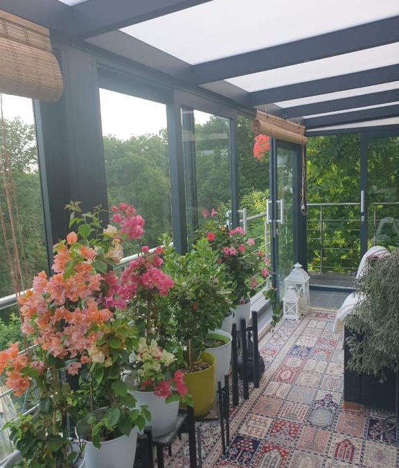 Baunatal House | Cozy room with a beautiful garden view