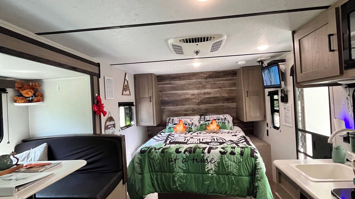 Orland House | Cozy RV in Charming Orland with AC