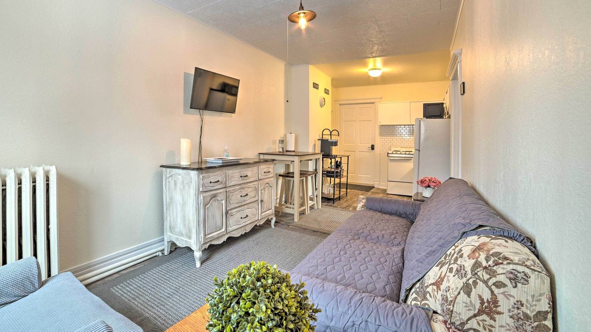 Sault Ste. Marie Apartment | Cozy Sault St Marie Apartment - Walk to River