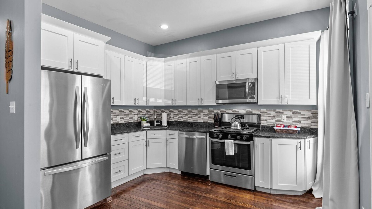 Shaw House | Cozy Shaw Sanctuary | JZ Vacation Rentals