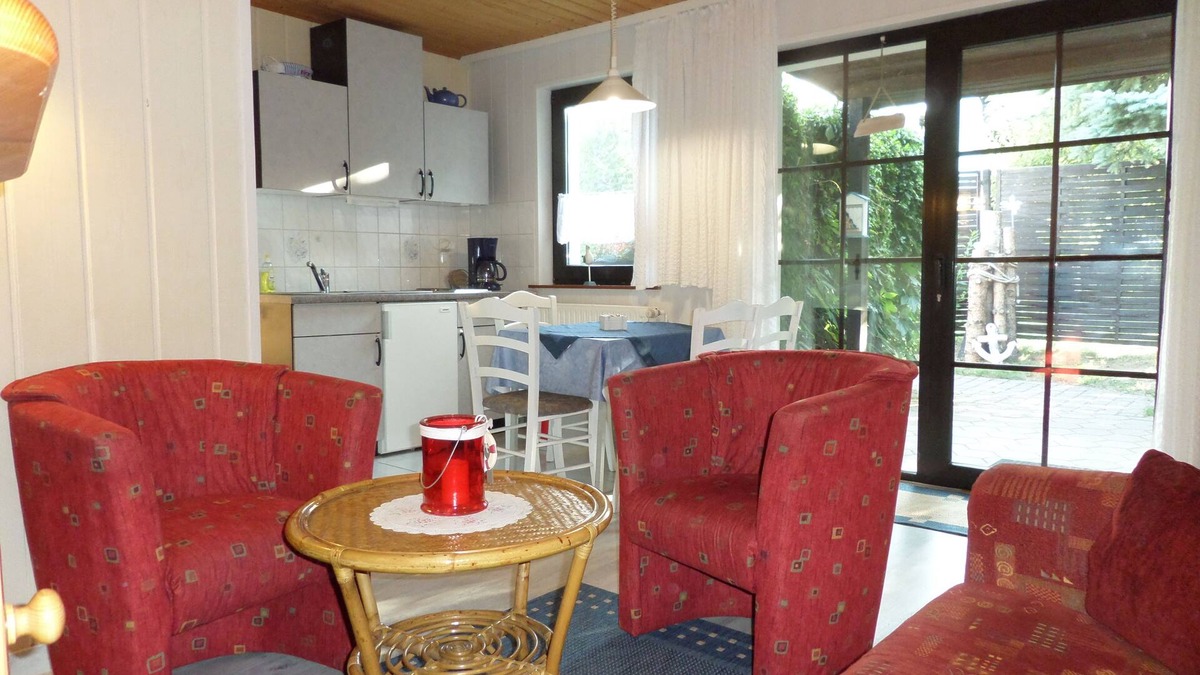 Freest House | Cozy, small cottage quiet in the garden, with sauna, 350 m to the beach