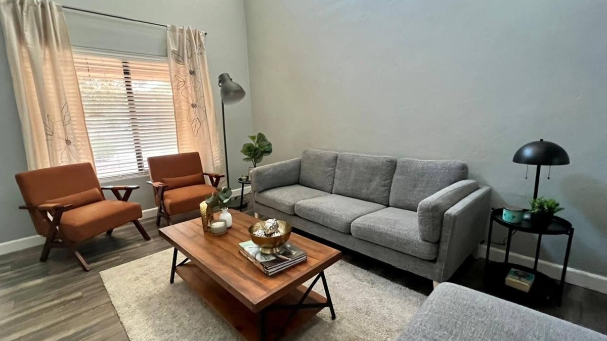 Presidio De La Madera House | Cozy, spacious & beautiful renovated home! Lake, parks, casino nearby.