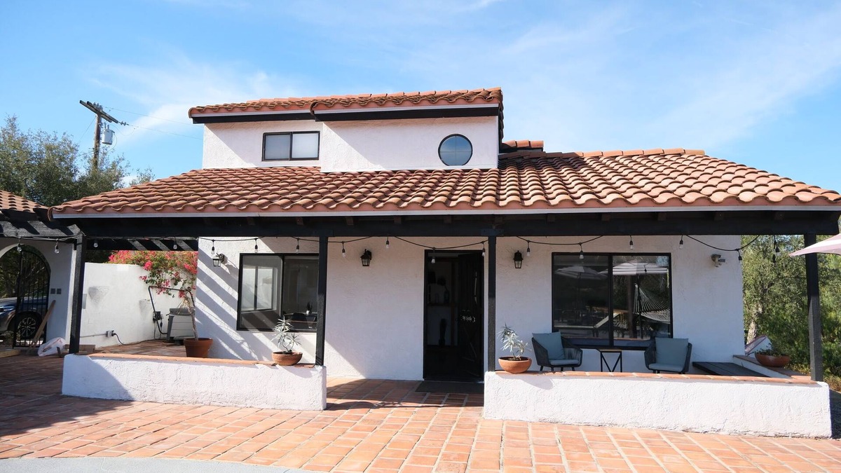 Ramona House | Cozy Spanish Casita w/Mountain View in Ramona