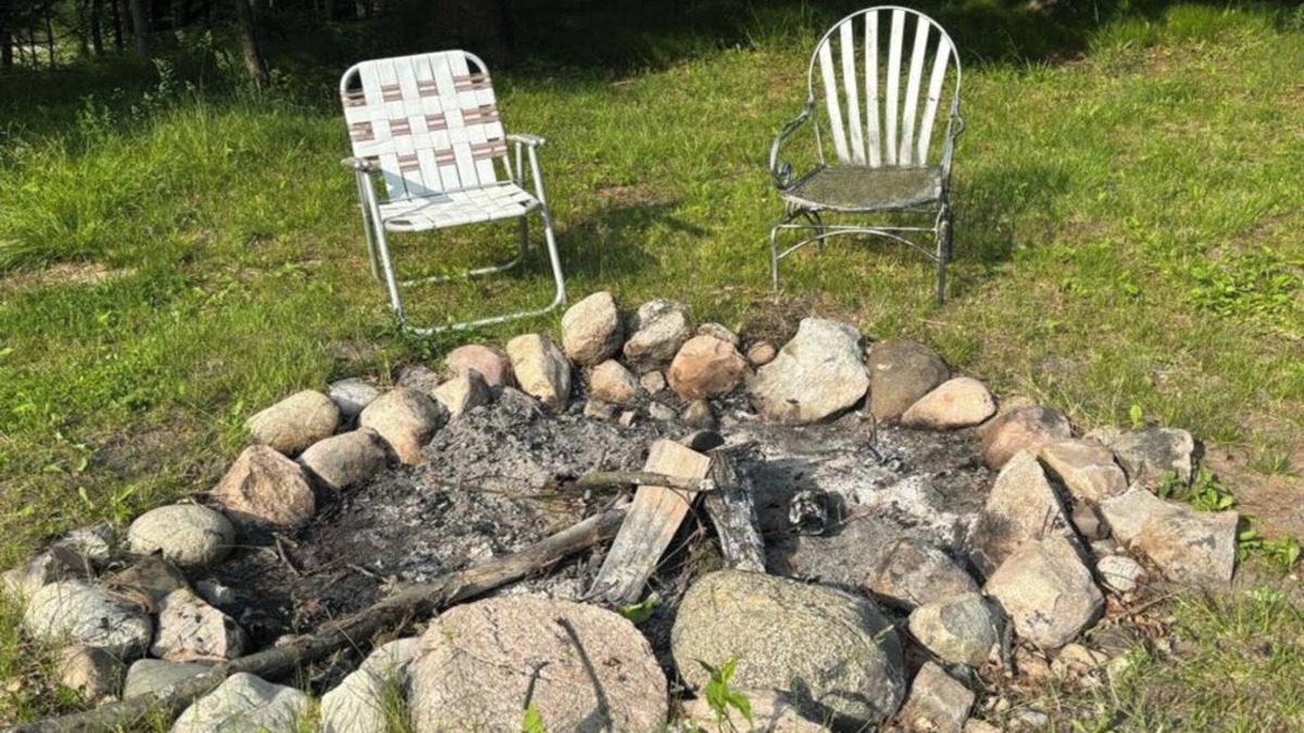Chase Cabin | Cozy Stay for Rec and Hunting on 16 Wooded Acres in Lake County