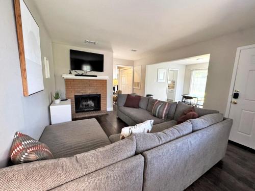 Bryan Apartment | Cozy Stay in Bryan, TX