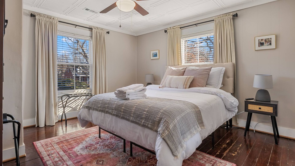 Ashland House | Cozy stay in the heart of Ashland