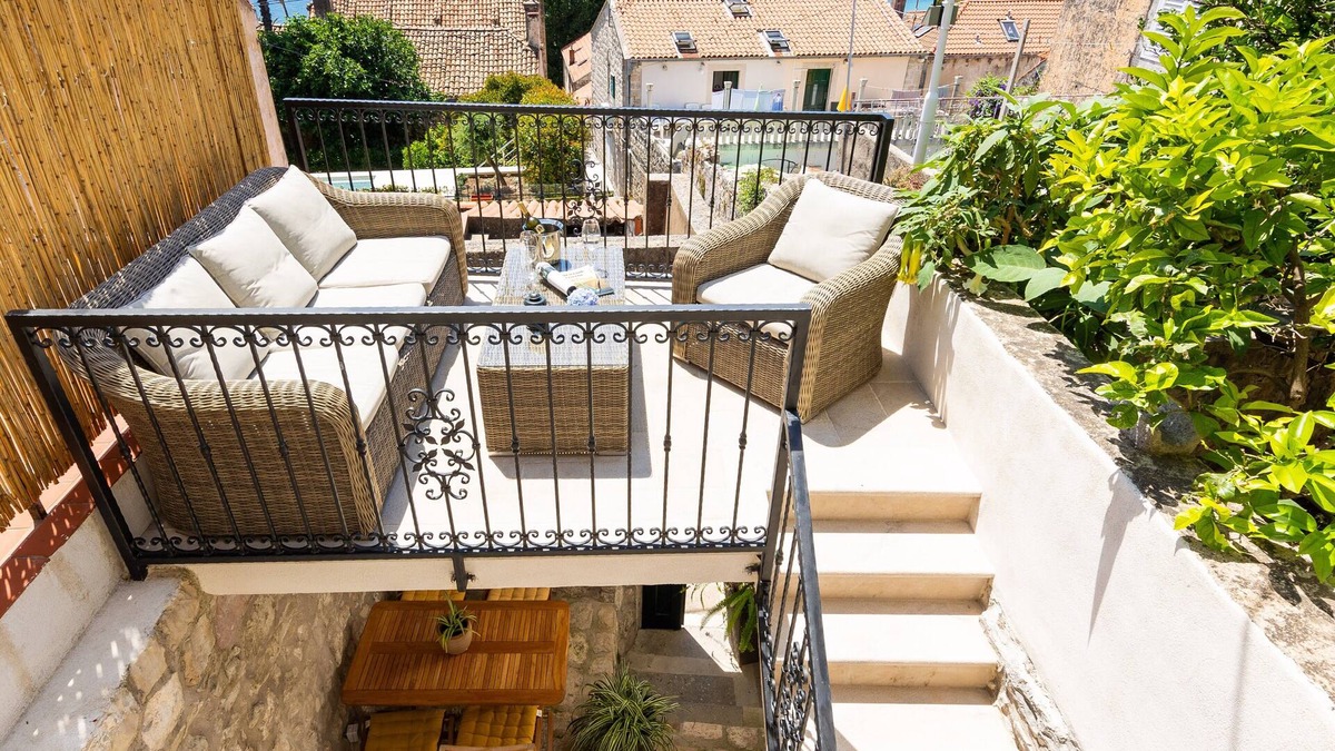 Cavtat Old Town House | Cozy stone house with lovely view in Cavtat centre