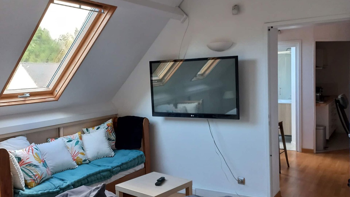 Thouare-sur-Loire Apartment | Cozy Studio by the Loire with Independent Bedroom