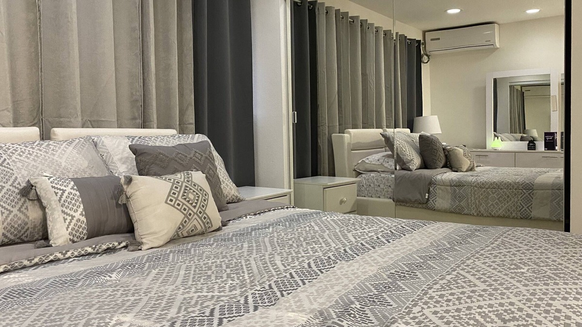 Pinecrest West Park Apartment | Cozy studio for two, in the heart of Tampa
