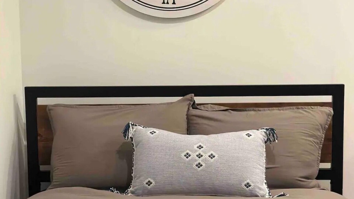 Lancaster Apartment | Cozy studio in adorable Lancaster