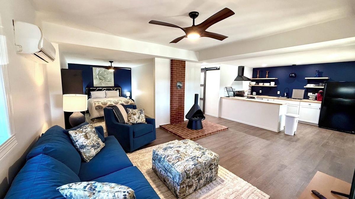 Morganton Apartment | Cozy studio in beautiful Morganton with AC, WiFi and outdoor space