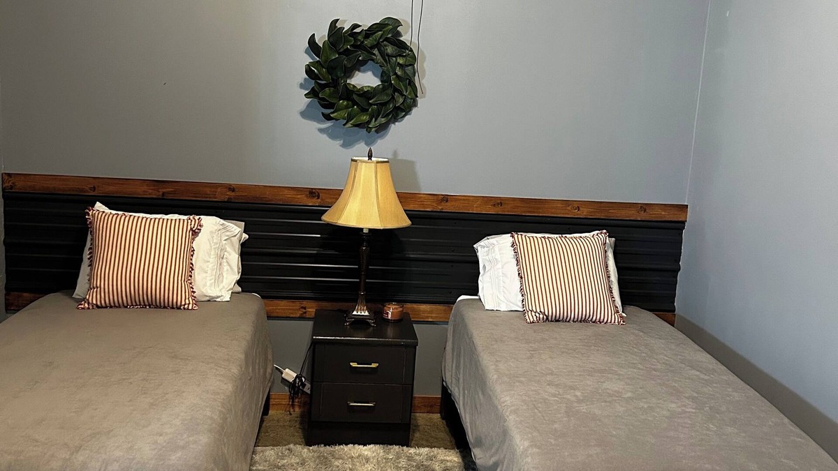 Gypsum Apartment | Cozy studio in enjoyable Gypsum with AC, WiFi