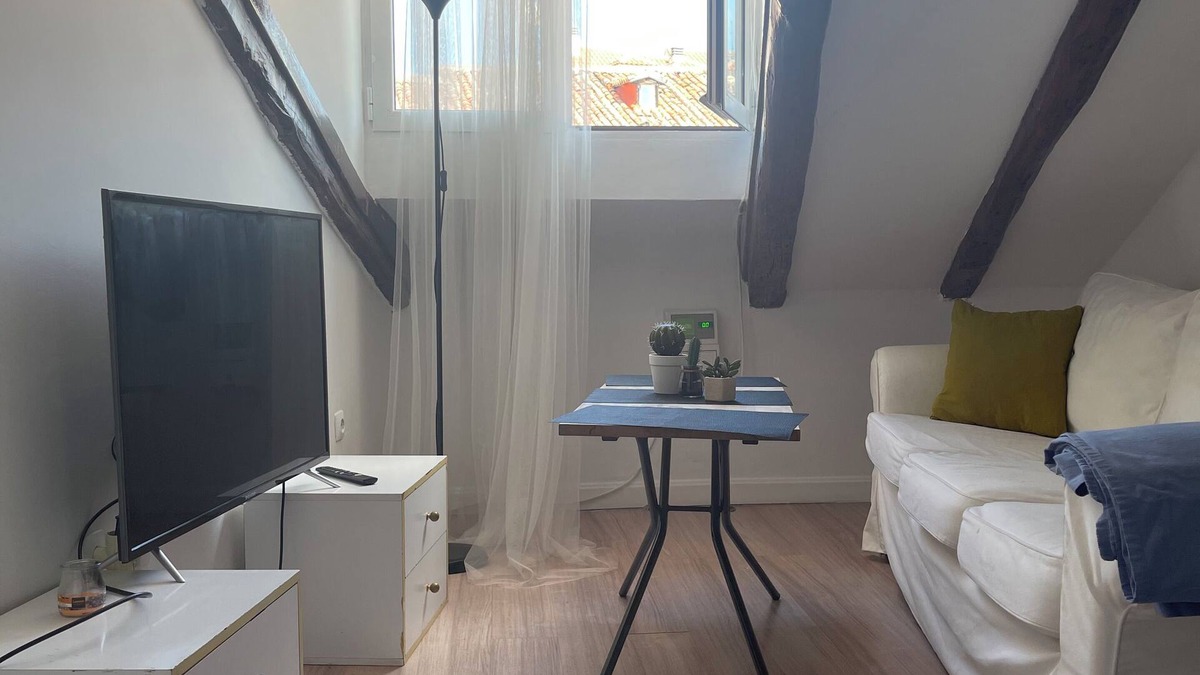 Las Acacias House | Cozy Studio with best views and an amazing location!