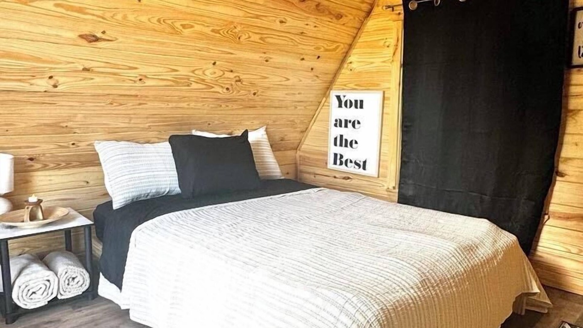 Coldspring RV Rental | Cozy Summer Tiny House Near Lake Livingston