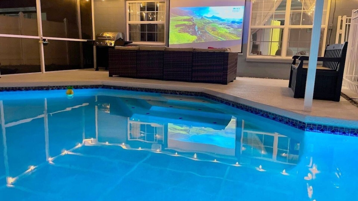 Greater Northdale House | Cozy Tampa Home with Large Heated Pool