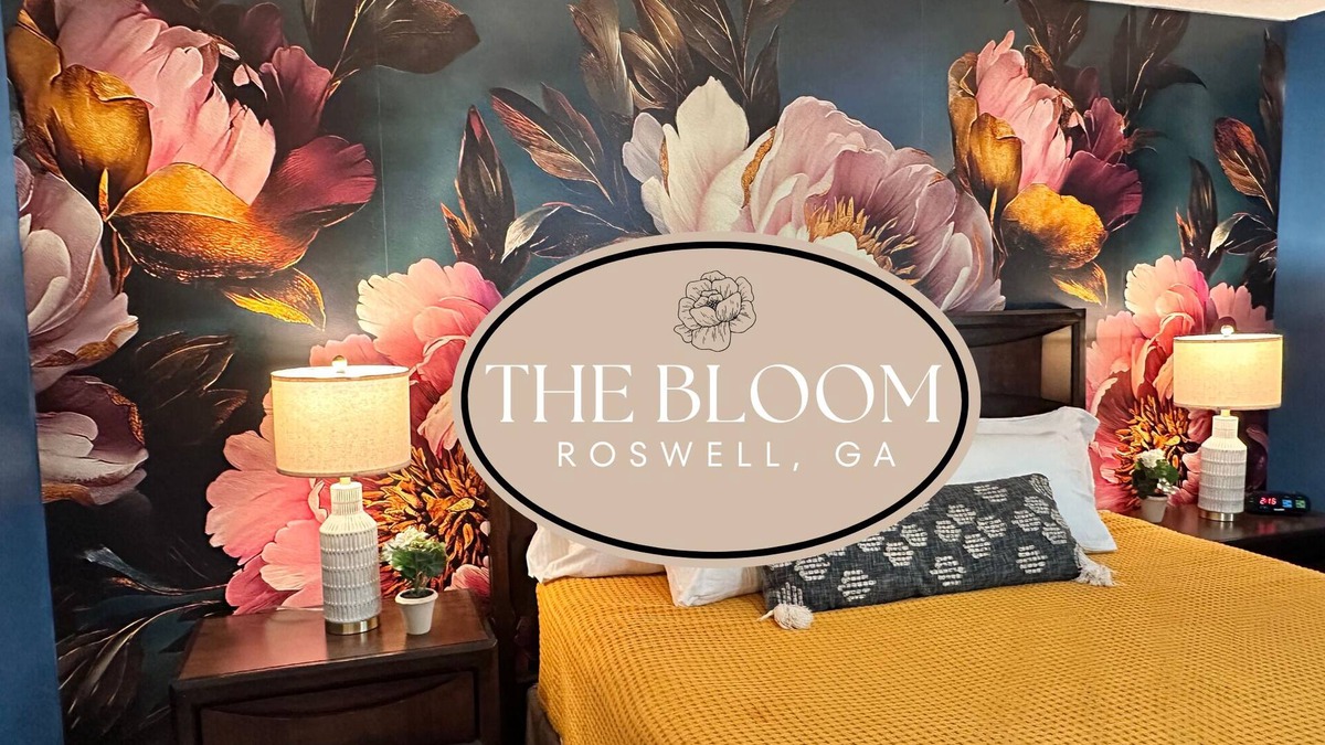 Roswell House | Cozy Townhome w/king mins to DT Roswell/Avalon