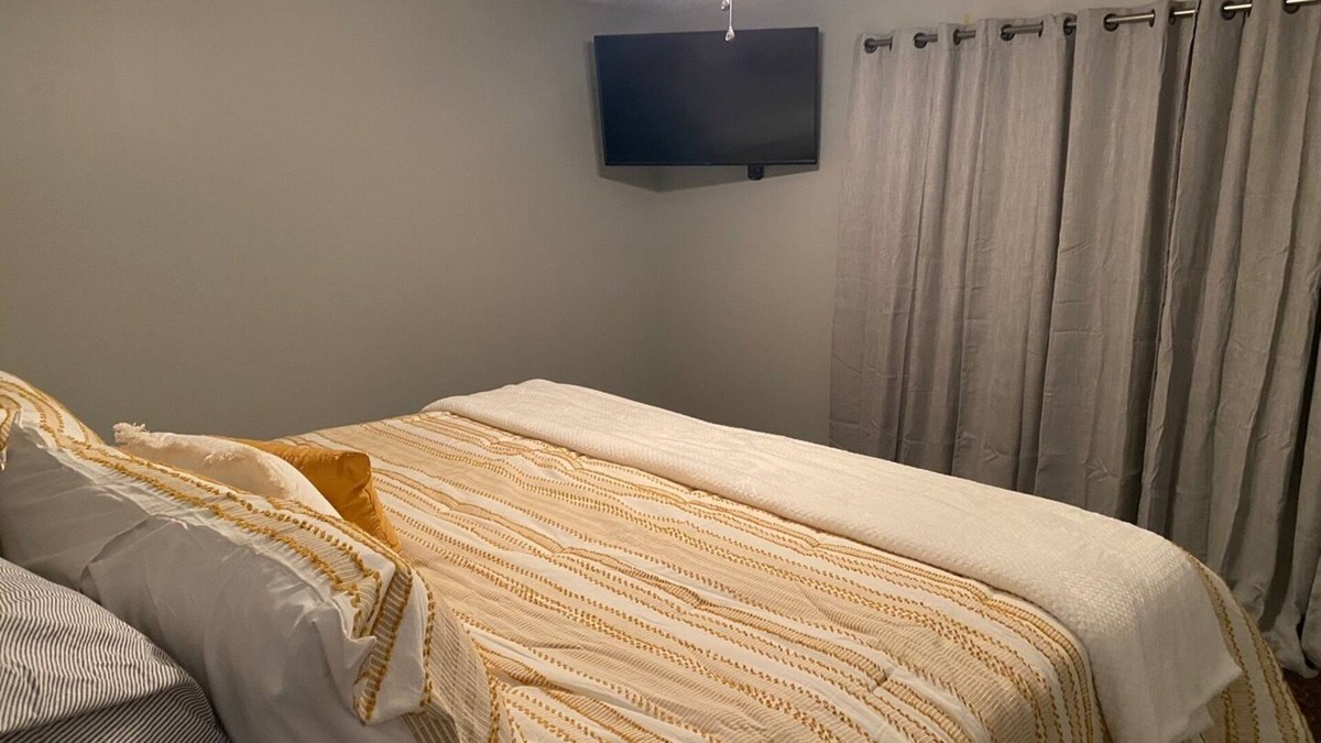 Sikeston House | Cozy townhouse minutes from Historic Downtown Sikeston