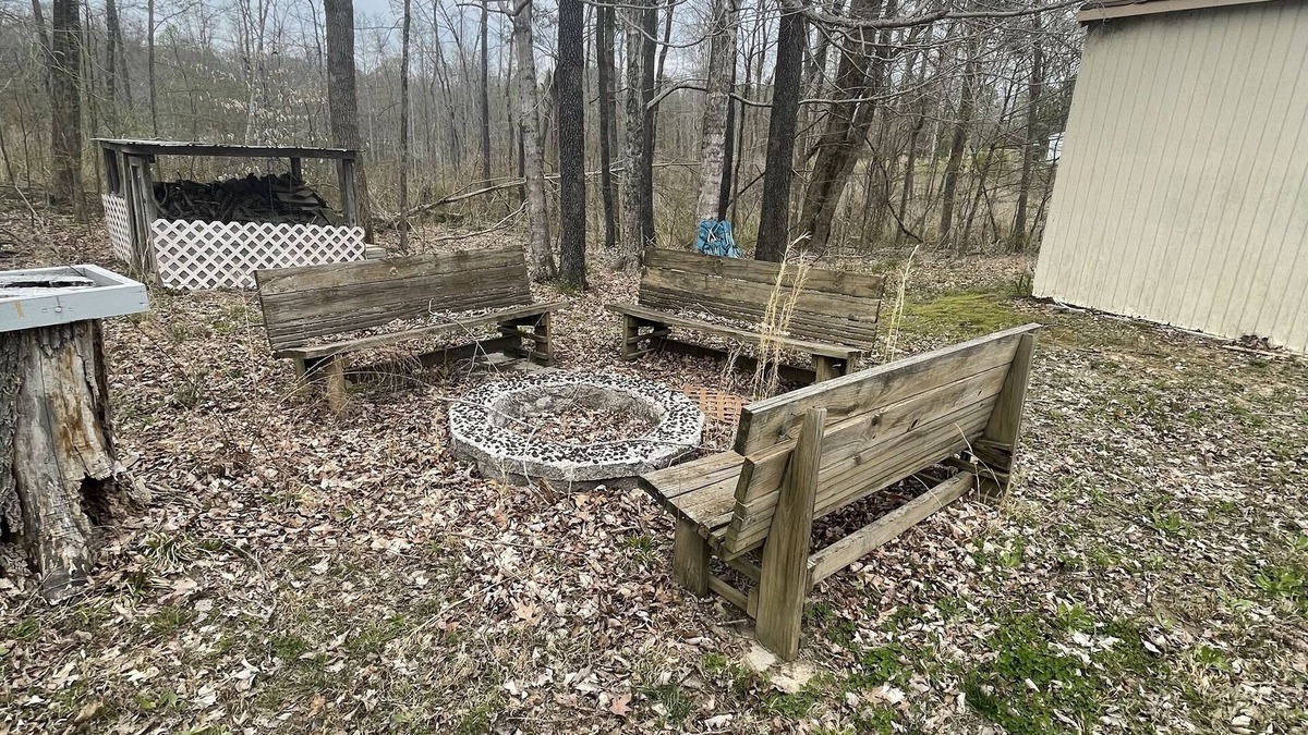 Mercer House | Cozy Tranquil Cottage Homestead. Pet-Friendly! Perfect for Families!