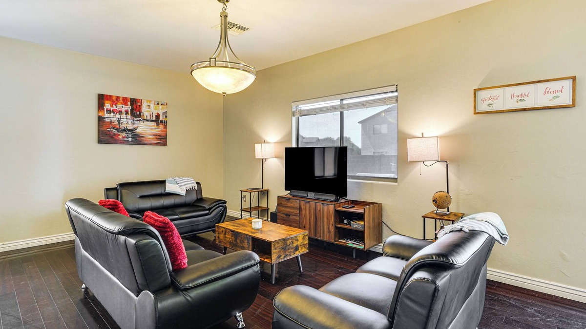 Tucson House | Cozy Tucson Getaway w/Hot Tub: 4 Mi to Casino