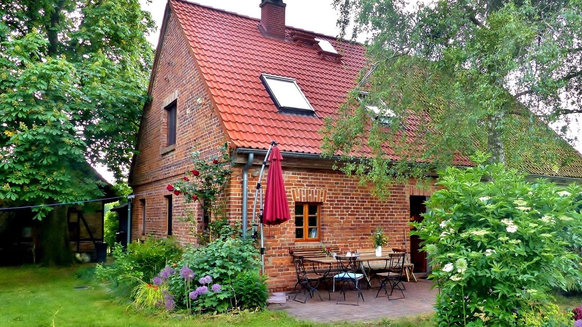 Bugewitz House | Cozy *vacation home close to a beautiful nature reserve in ideal tranquility