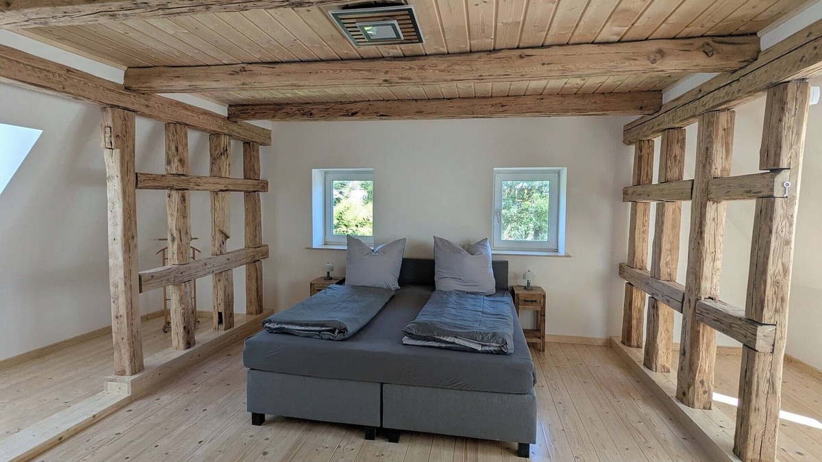 Wallenfels Apartment | Cozy vacation apartment (90sqm) with Swedish stove