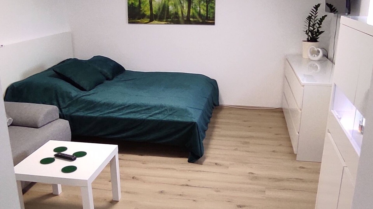 Vollmarshausen Apartment | Cozy vacation apartment in Lohfelden district of Kassel