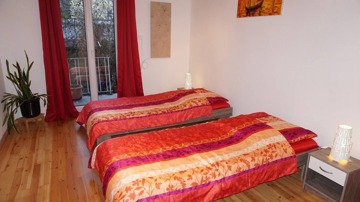 Dachau District Apartment | "Cozy vacation apartment in Dachau - ideal for families and relaxation!"