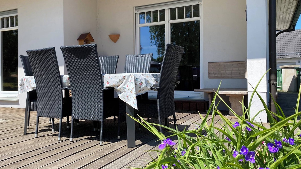 Grossenhain House | Cozy vacation home for you alone with two bedrooms and two bathrooms.