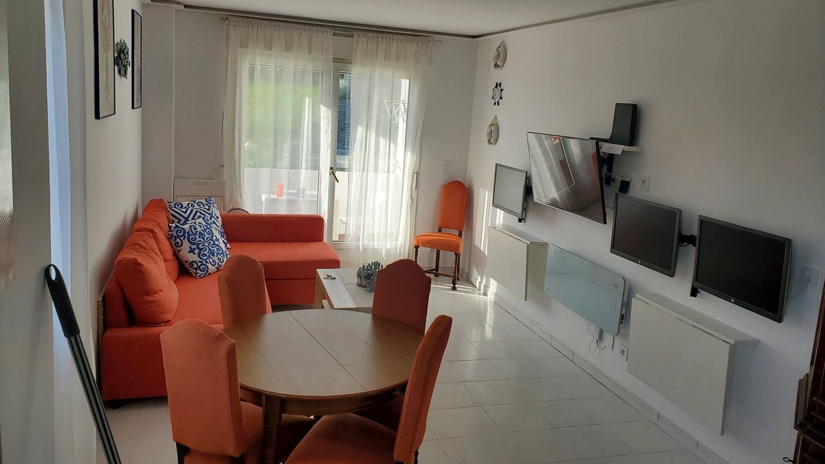 Mogro Apartment | Cozy, very comfortable, very close to the beach.