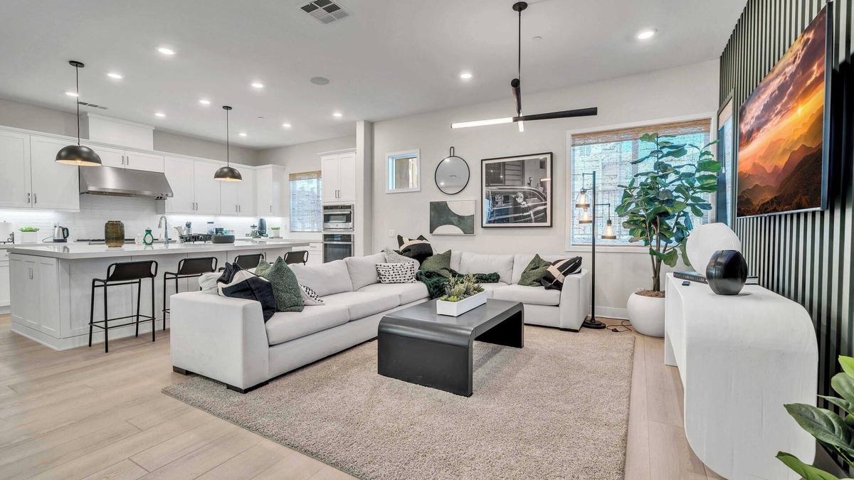 Stevenson Ranch House | Cozy Wfh 5B Retreat｜ Garage Available｜Flex Stays｜Newly Renovated #42321