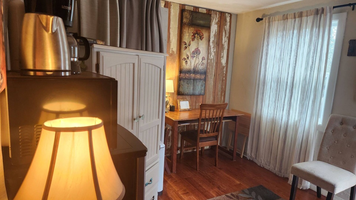 Sherwood - Tualatin South Apartment | Cozy Wine Country Suite
