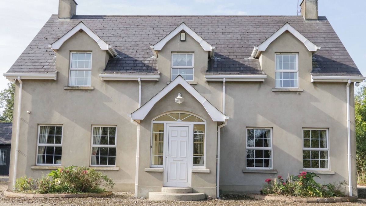 Coleraine Cottage | Craiglea Cottage