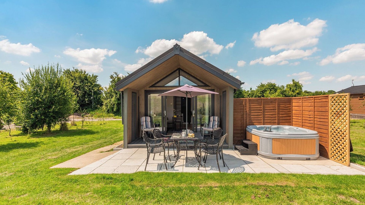 East Woodyates Cottage | Cranbourne Chase Stargazer - UKC6914