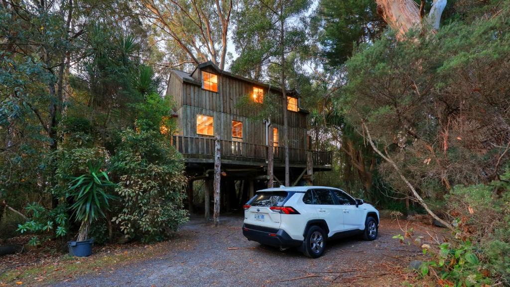 Crayfish Creek Resort | Crayfish Creek Van & Cabin Park