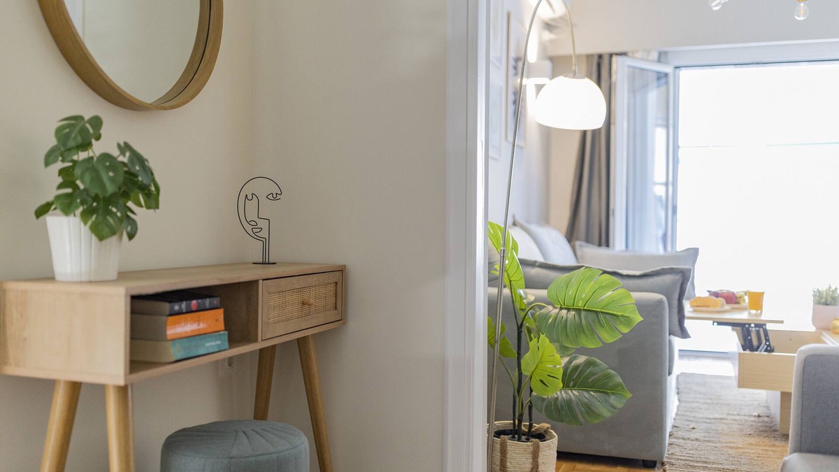 Kypseli Apartment | CRAZY DISCOUNTS:2 mins walk from trendy pedestrian str