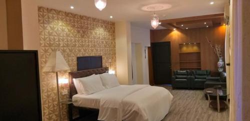 Fontainhas Hotel | Creek Hotel - Panaji