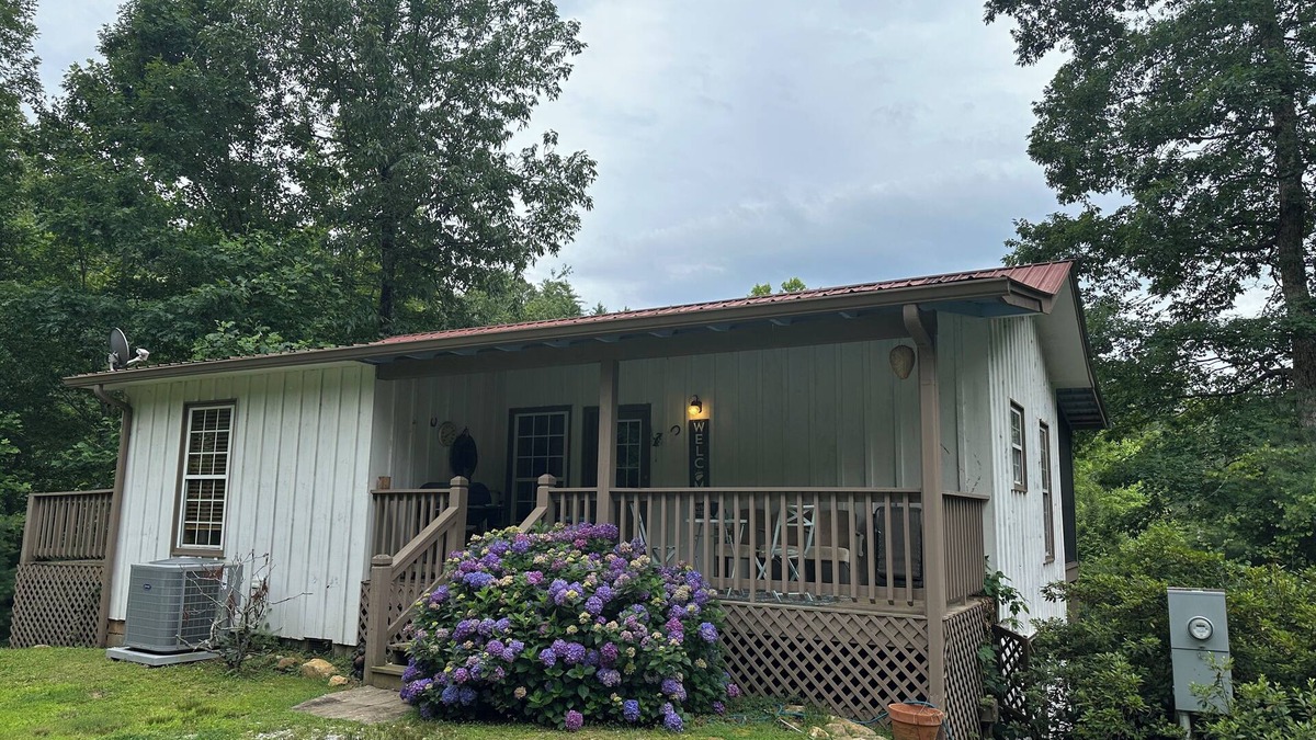 Clayton Cabin | Creek, Seclusion, Pet Friendly