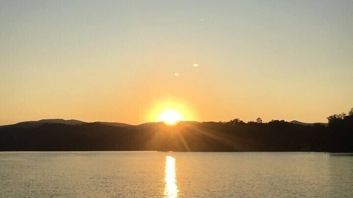 Tiger House | Creekside Cabin on Beautiful Lake Burton - see recent updates!