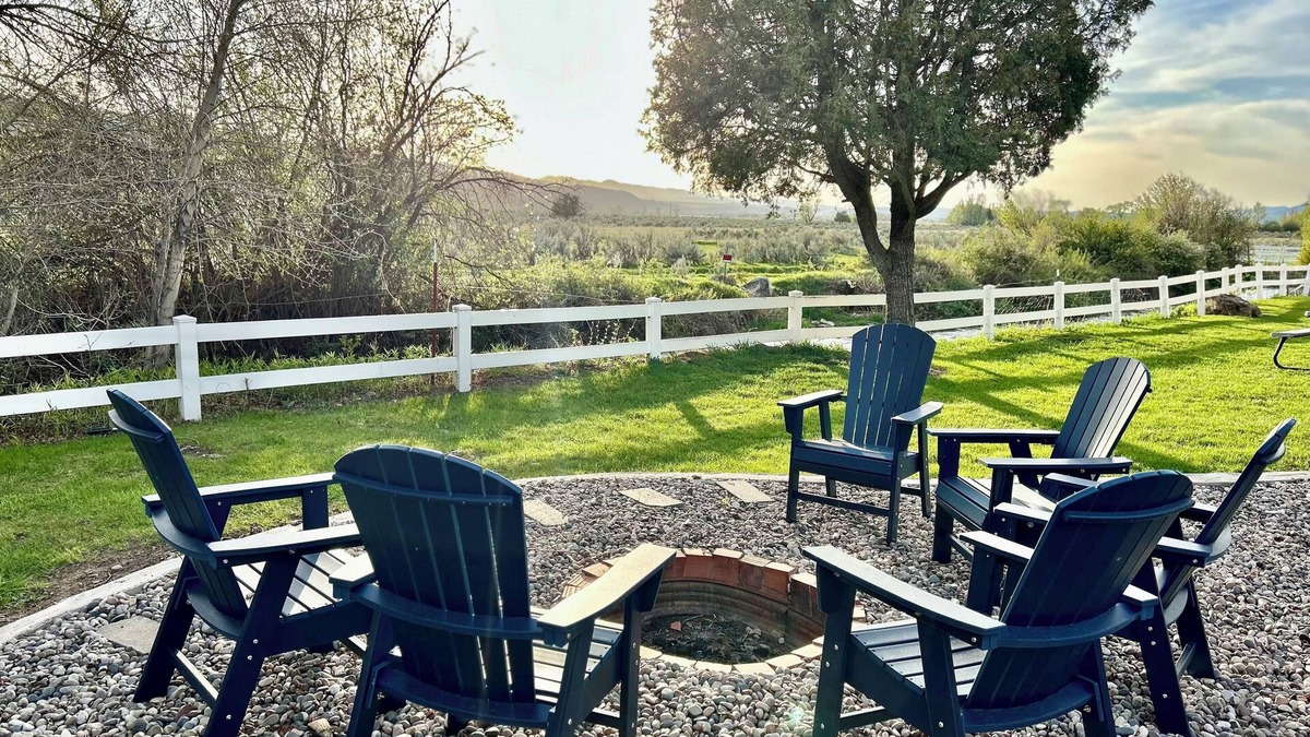 Irwin House | Creekside Cabin Snake River Fishing & OHV Access