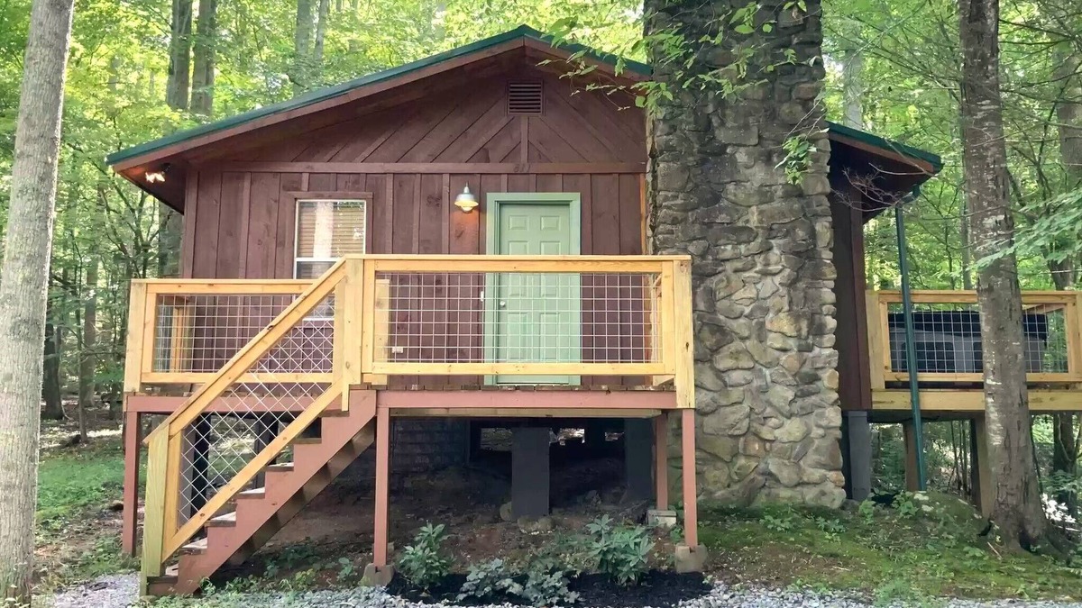 Cosby Cabin | Creekside Couple's Retreat at Cool Waters