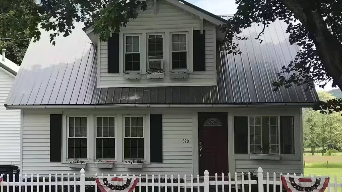 Otego House | Creekside Haven +