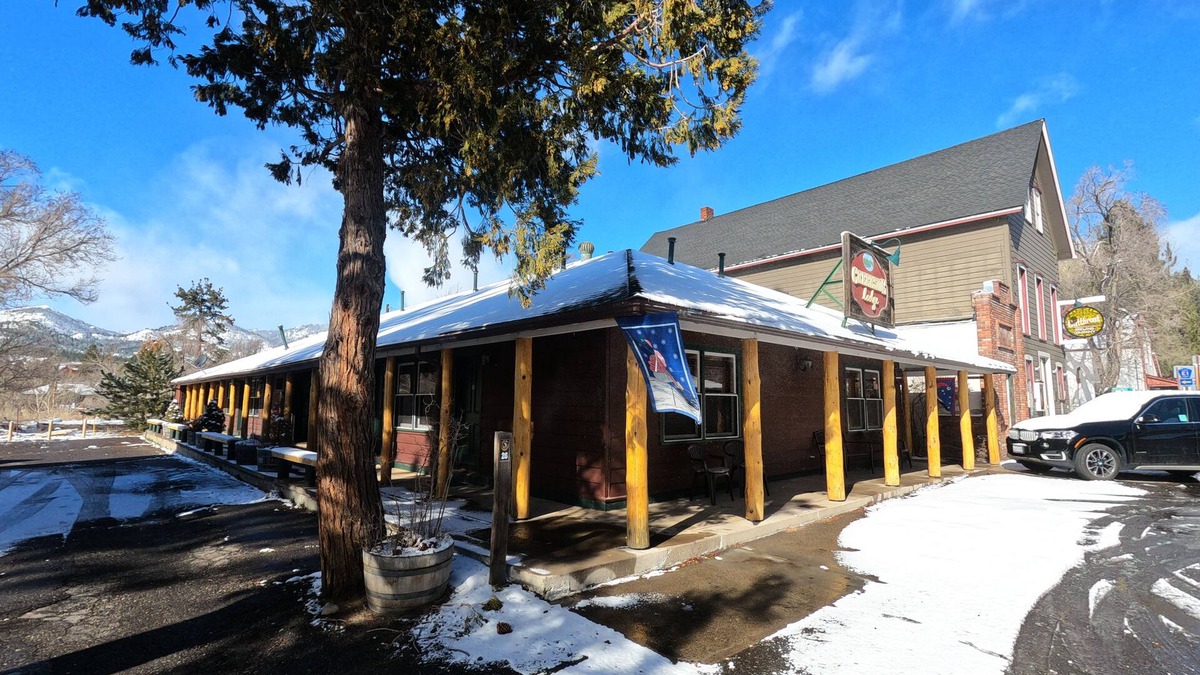 Markleeville Hotel | Creekside Lodge