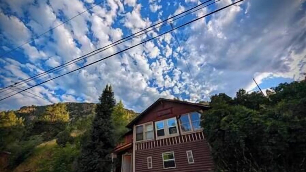 Idledale Apartment | Creekside Red Rocks Getaway