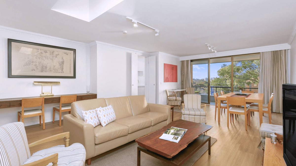 Cremorne Apartment | Cremorne - SPF13 - Spofforth Street - Sunny 2BR Apartment with Balcony Parking Near Cremorne Shops Transport
