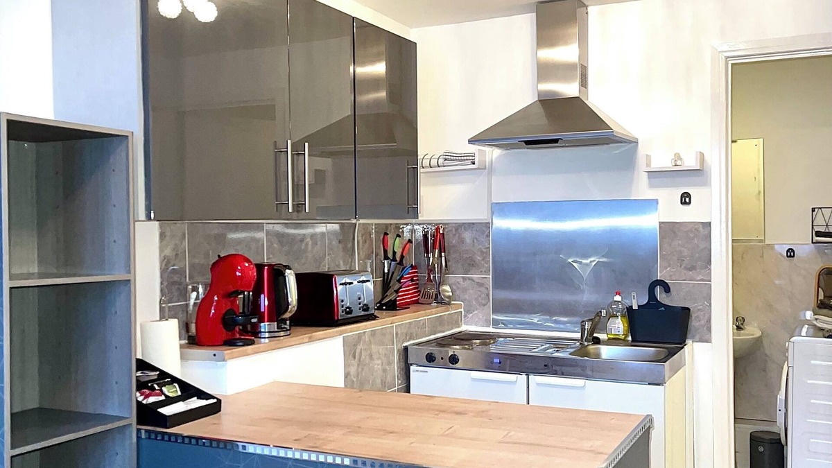 Chadwell Apartment | Crescent Loft Apartment - 1 Bedroom