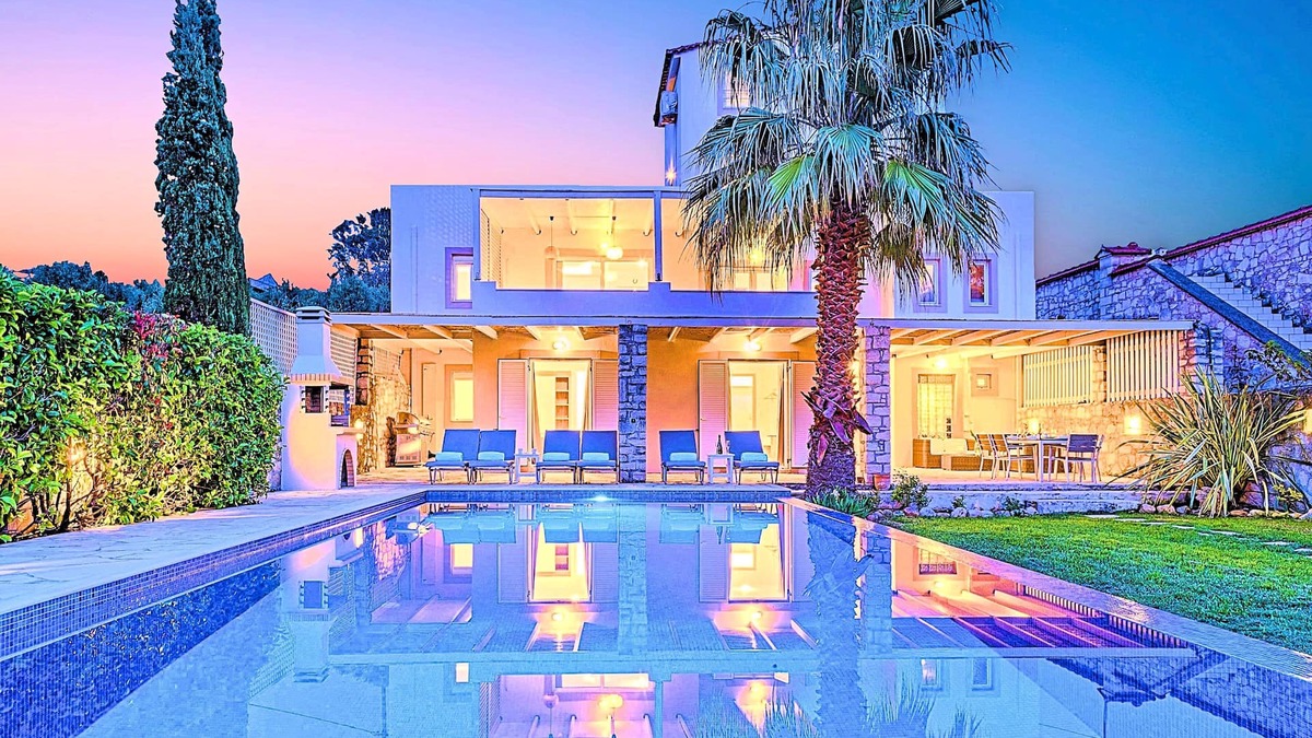 Dramia Villa | Cretan Mansion | Heated Pool