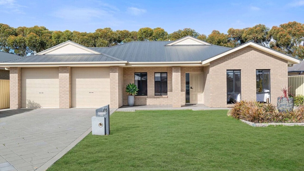 Nuriootpa House | Crimson Ridge - Wines, Vines and Dine