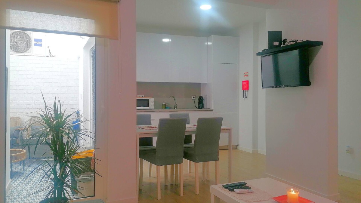 Alcochete Apartment | CRISTIANO´S apartment with terrace in Alcochete